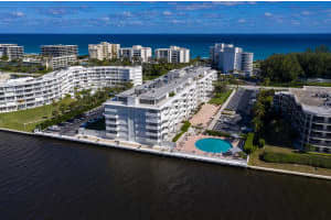 2773 S Ocean Blvd, Palm Beach, FL 33480, Sold 05/20/21