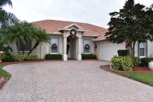 492 NW Dover Ct, Port St. Lucie, FL 34983, Sold 01/15/21