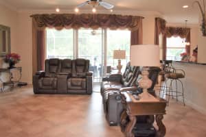 492 NW Dover Ct, Port St. Lucie, FL 34983, Sold 01/15/21