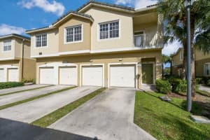 3037 Grandiflora Dr, Lake Worth, FL 33467, Sold 12/23/20