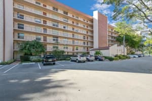 MLS# R10675980, Delray Beach, Florida 33446