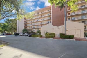 14575 Bonaire Blvd, Delray Beach, FL 33446, Sold 03/30/21
