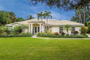571 SW Squire Johns Ln, Palm City, FL 34990, Sold 03/12/21