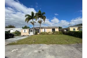 2121 Longwood Rd, West Palm Beach, FL 33409, Sold 03/01/21