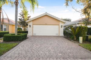5175 Magnolia Bay Cir, Palm Beach Gardens, FL 33418, Sold 01/07/21