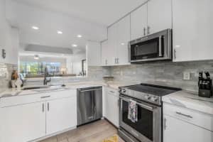 210 Captains Walk, Delray Beach, FL 33483, Sold 03/15/21