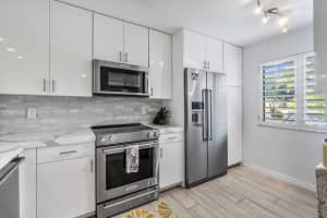 210 Captains Walk, Delray Beach, FL 33483, Sold 03/15/21