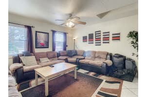 2671 Hypoluxo Rd, Lake Worth, FL 33462, Sold 02/22/21