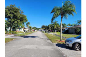 10720 Shady Pond Ln, Boca Raton, FL 33428, Sold 01/29/21