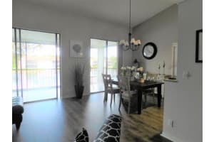 10423 S Circle Lake Dr, Boynton Beach, FL 33437, Sold 04/29/21