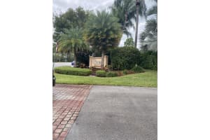 2206 Lakeview Dr W, Royal Palm Beach, FL 33411, Sold 05/21/21