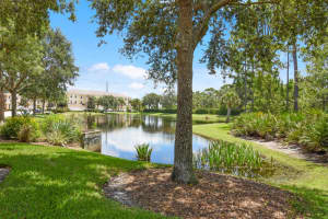 12775 SE Old Cypress Dr, Hobe Sound, FL 33455, Sold 01/19/21