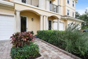 12775 SE Old Cypress Dr, Hobe Sound, FL 33455, Sold 01/19/21