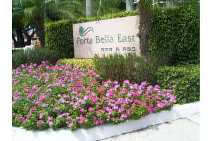 899 Jeffery St, Boca Raton, FL 33487, Sold 02/18/21