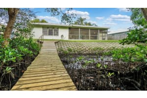 984 Todd St, Jupiter, FL 33458, Sold 02/23/21