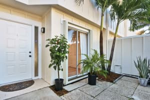 6230 Riverwalk Ln, Jupiter, FL 33458, Sold 02/23/21