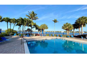 104 Half Moon Cir APT A2, Hypoluxo, FL 33462, Sold 03/29/21