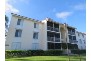 4492 NE Ocean Blvd APT B1, Jensen Beach, FL 34957, Sold 02/05/21