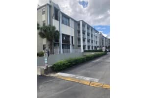 501 SW 11th Pl, Boca Raton, FL 33432, Sold 01/21/21