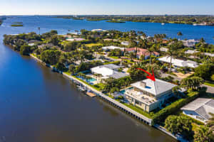 2243 Ibis Isle Rd E, Palm Beach, FL 33480, Sold 07/21/21