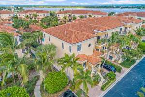 501 del Sol Cir, Jupiter, FL 33469, Sold 12/08/20