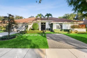 2750 NW 25th Way, Boca Raton, FL 33434, Sold 01/27/21