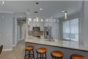 6889 SE Warwick Ln, Stuart, FL 34997, Sold 01/15/21