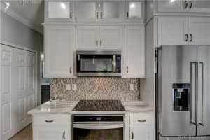 6889 SE Warwick Ln, Stuart, FL 34997, Sold 01/15/21