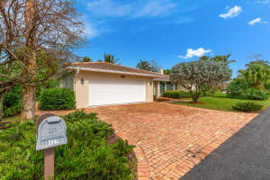 9127 SE Star Island Way, Hobe Sound, FL 33455, Sold 02/23/21