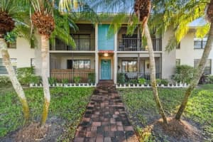 9785 Pineapple Tree Dr, Boynton Beach, FL 33436, Sold 03/04/21