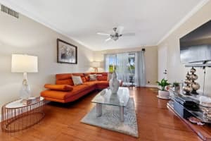 9785 Pineapple Tree Dr, Boynton Beach, FL 33436, Sold 03/04/21