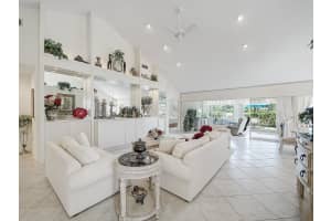 2350 Saratoga Bay Dr, West Palm Beach, FL 33409, Sold 03/17/21