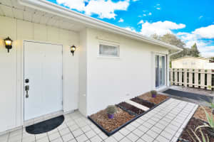 208 N Delaware Blvd, Jupiter, FL 33458, Sold 03/11/21