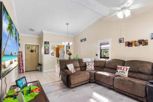 8203 NW 100th Way, Tamarac, FL 33321, Sold 01/28/21