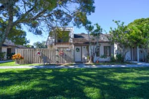 4212 Palm Bay Cir, West Palm Beach, FL 33406, Sold 02/05/21