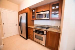 975 NW Flagler Ave, Stuart, FL 34994, Sold 04/19/21