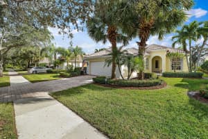 132 Euphrates Cir, Palm Beach Gardens, FL 33410, Sold 01/28/21