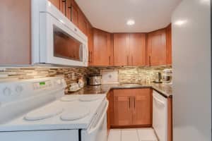 4001 S Ocean Blvd, South Palm Beach, FL 33480, Sold 04/15/21