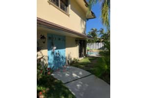 237 SW 29th Ave, Delray Beach, FL 33445, Sold 03/29/21