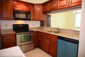 13202 Glenmoor Dr, West Palm Beach, FL 33409, Sold 02/17/21