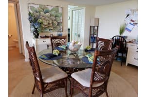 MLS# R10677675, West Palm Beach, Florida 33407