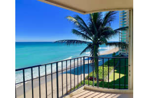 5480 N Ocean Dr, Riviera Beach, FL 33404, Sold 02/17/21