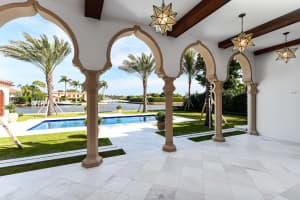 624 Island Dr, Palm Beach, FL 33480, Sold 03/08/21