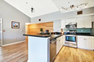 284 Village Blvd, Tequesta, FL 33469, Sold 03/12/21