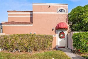 6167 Seven Springs Blvd, Greenacres, FL 33463, Sold 01/29/21