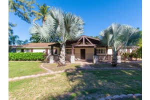 5301 Canal Dr, Lake Worth, FL 33463, Sold 01/25/21