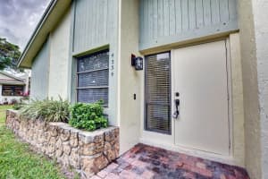 4334 Palm Forest Dr S, Delray Beach, FL 33445, Sold 02/26/21