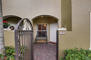 107 Lake Monterey Cir, Boynton Beach, FL 33426, Sold 02/05/21