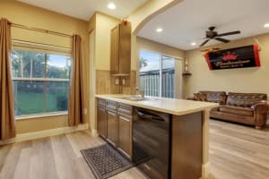 107 Lake Monterey Cir, Boynton Beach, FL 33426, Sold 02/05/21