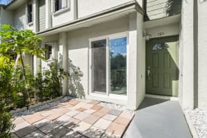 785 Crystal Lake Dr, Pompano Beach, FL 33064, Sold 01/07/21